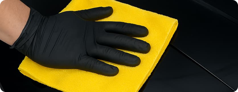 Aplicación de GYEON Q²M APC con microfibra